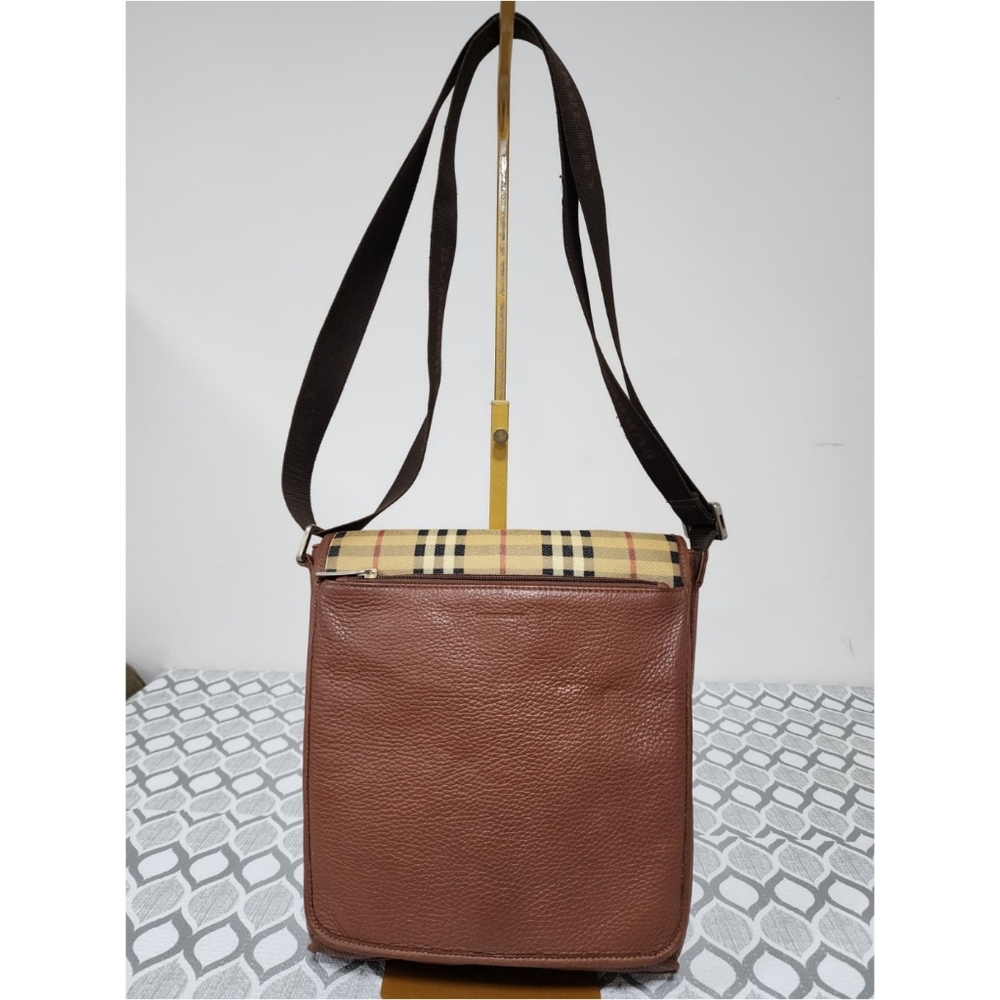 Burberry Vintage Haymarket Check Pebbled Messenger Bag Brown/Beige - Picture 3 of 15
